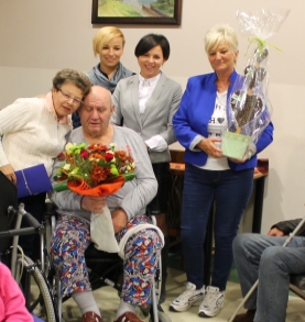 Odwiedziny seniorów w Dziennym Ośrodku Wsparcia w Czerninie